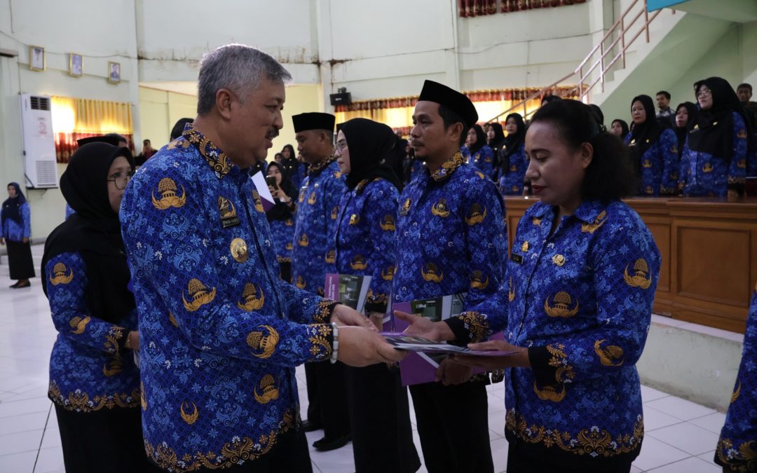 Bupati Pinrang Serahkan SK Pengangkatan kepada 138 Orang tenaga PPPK Guru